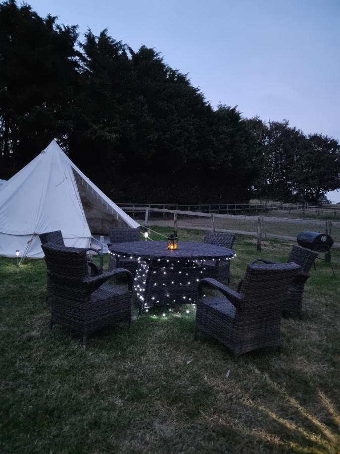 Walnut Tree Glamping Hotel Sturry Bagian luar foto