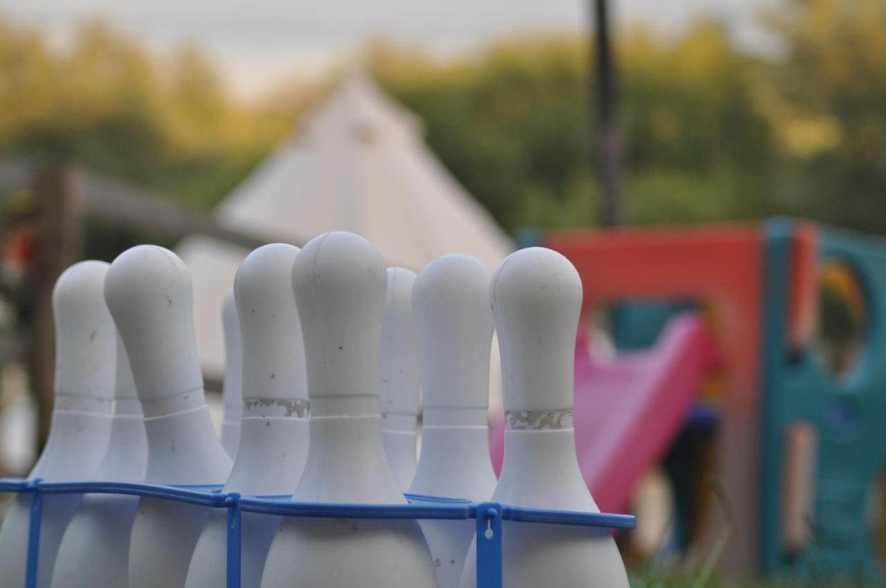 Walnut Tree Glamping Hotel Sturry Bagian luar foto